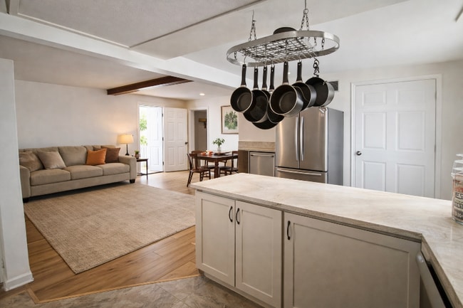 Photo - 333 E 300 N Unit Rooms for Rent