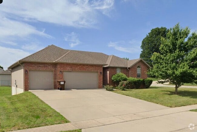 Building Photo - 4674 Oneida Dr Rental