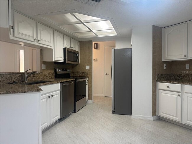 Photo - 8618 Woodbridge Dr