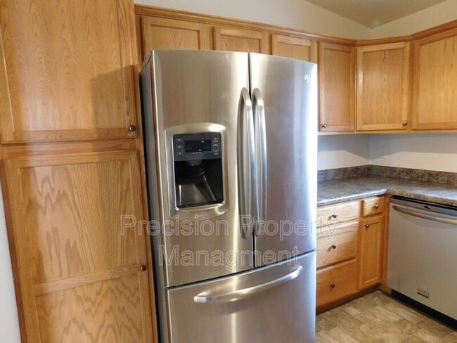 Photo - 2444 Merlot Dr