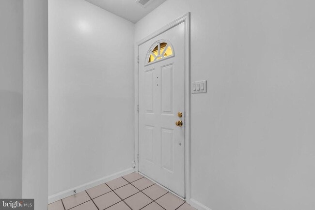 Photo - 155 Steeplechase Ct