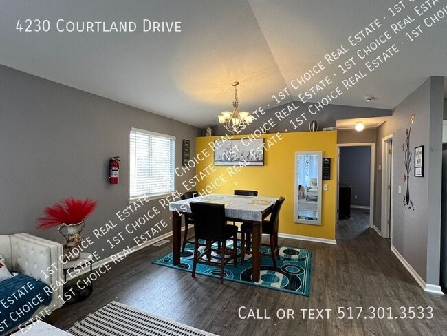 Photo - 4230 Courtland Dr