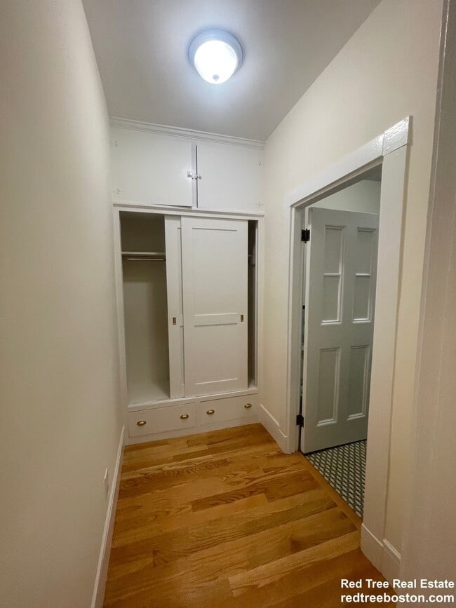 Photo - 504 Beacon St Unit 54