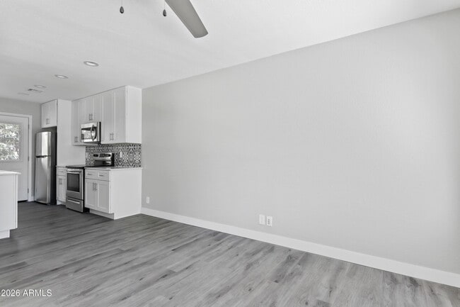 Photo - 35 W Medlock Dr Unidad 2