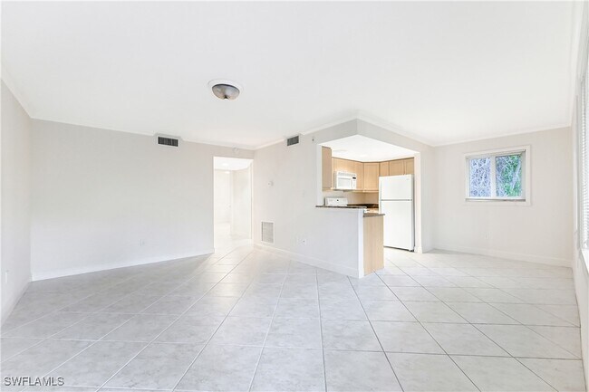 Photo - 950 7th Ave S Unidad 26 Rental