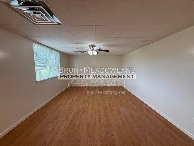 Photo - 1825 Meadowland Ln Unit E