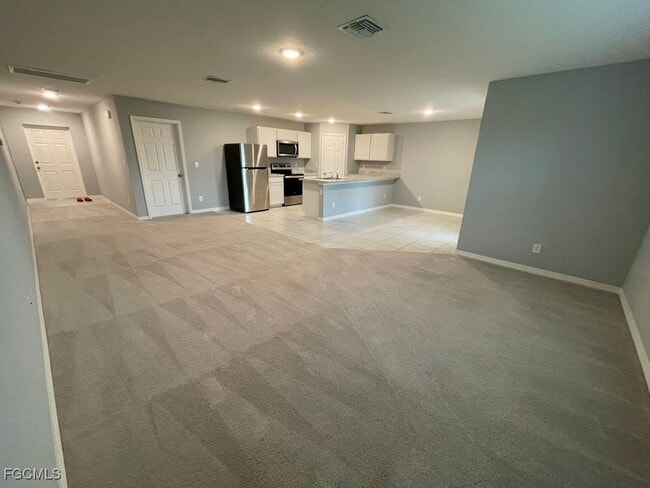 Photo - 3108 64th St W