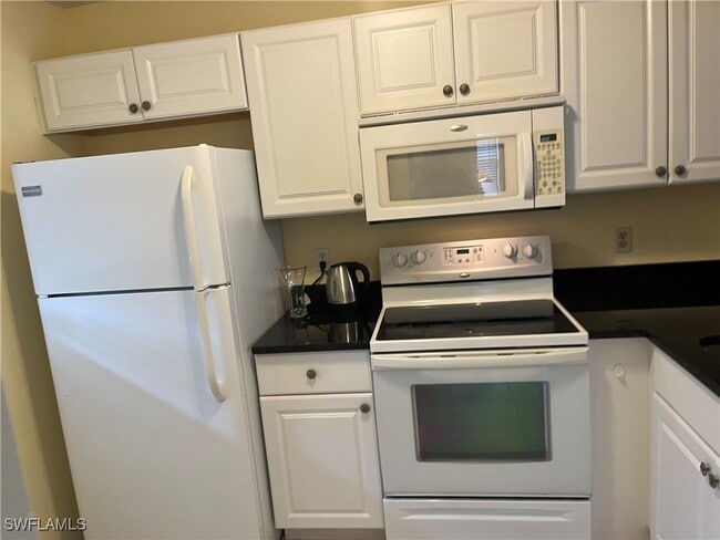 Photo - 9261 Central Park Dr Unit 206