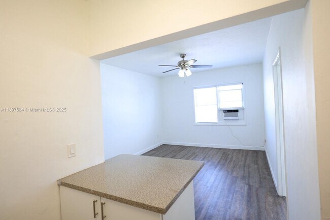 Photo - 2300 W Flagler St Unit 17