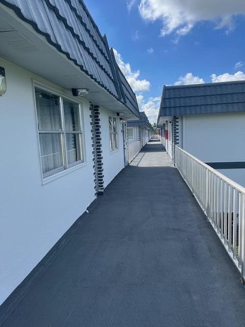 Building Photo - 384 Saxony Trail Unit 384