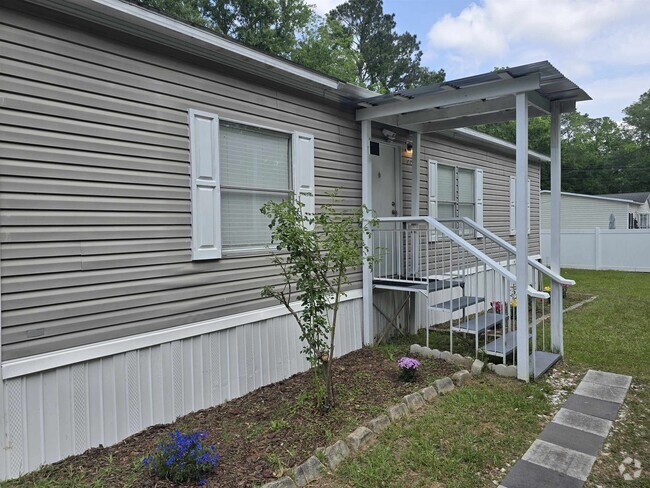 Building Photo - 239 Thompson Cir Rental