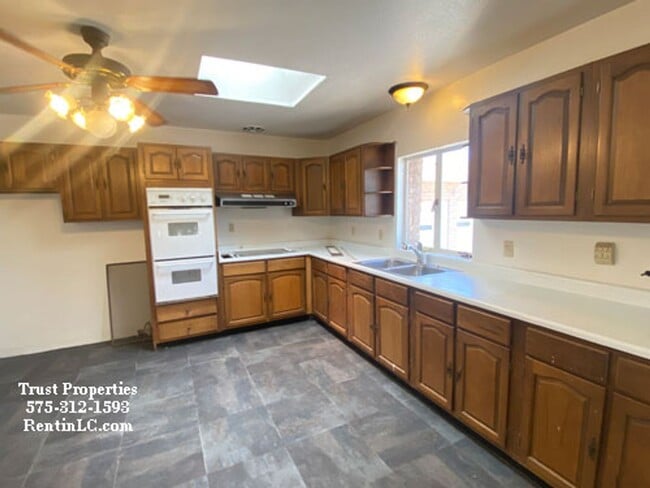 Photo - Large Country Home 4 bed/2 bath