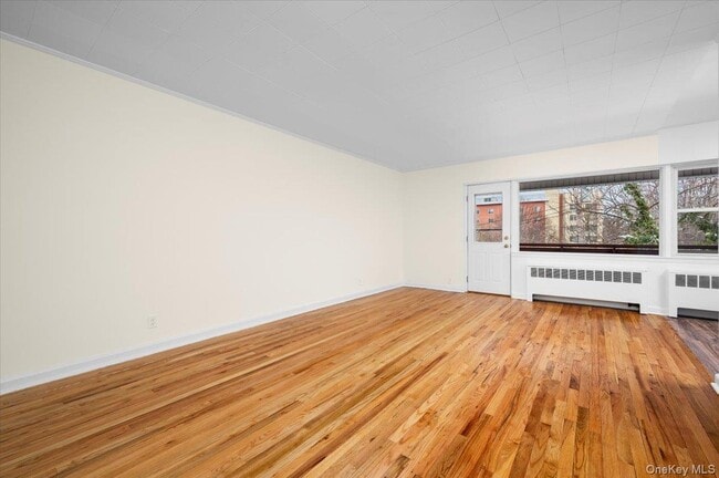 Photo - 437 Pelham Rd Unidad B9