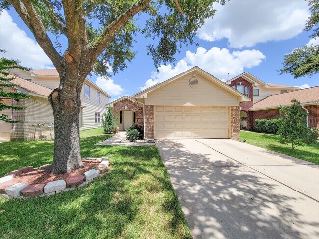 Building Photo - 19026 Yellow Thrush Dr Rental