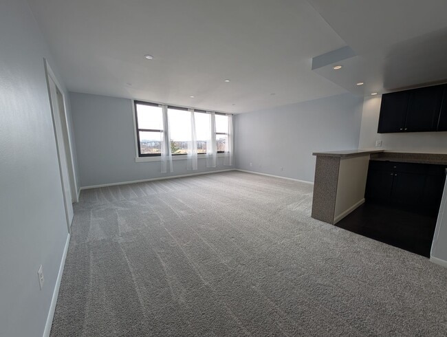 Photo - 4600 Duke St