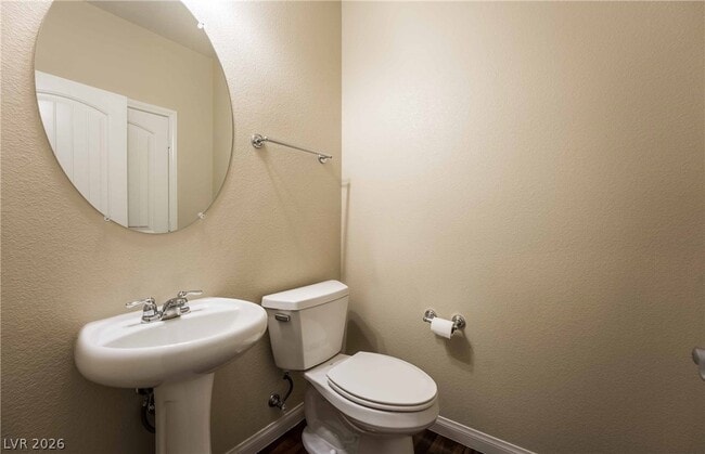 Photo - 3220 Color Collage Walk