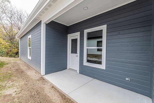 Photo - Please View 3D Virtual Walk-Through Before Scheduling a Showing