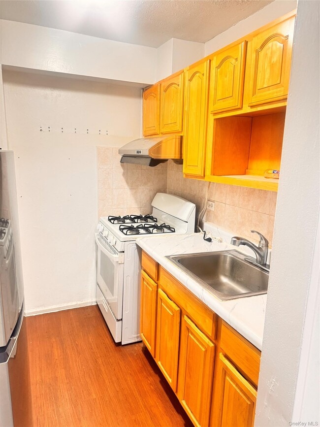 Photo - 34-20 Parsons Blvd Unit 2H