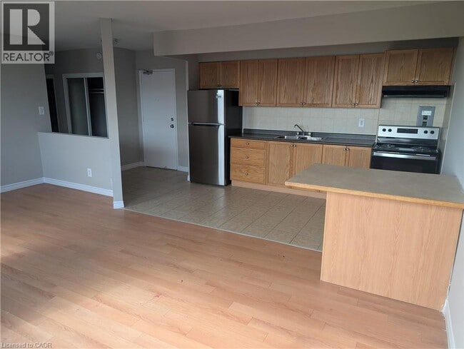 Photo - 468 Ottawa St N Unité B616