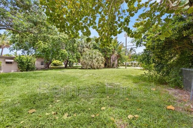 Photo - 2609 Richard Rd