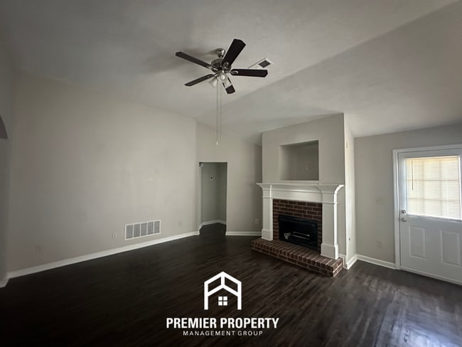 Photo - Stunning 3BR/2BA Arlington Home with Vaulted Ceilings, Luxury Bath & 2-Car Garage!