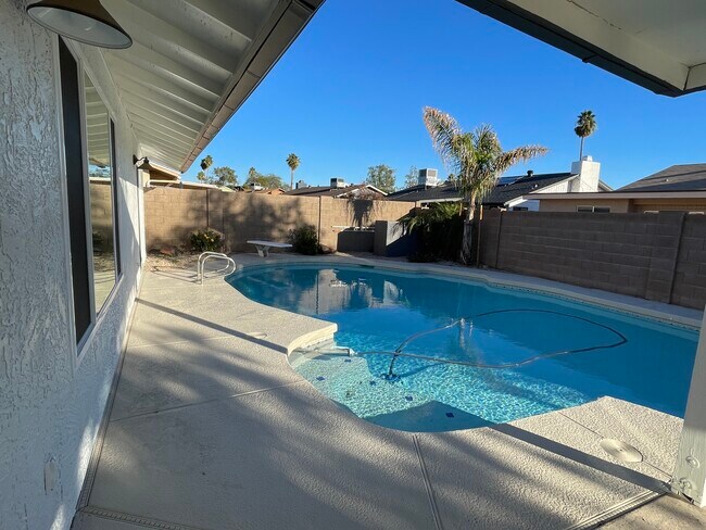 Photo - 5841 W Angela Dr