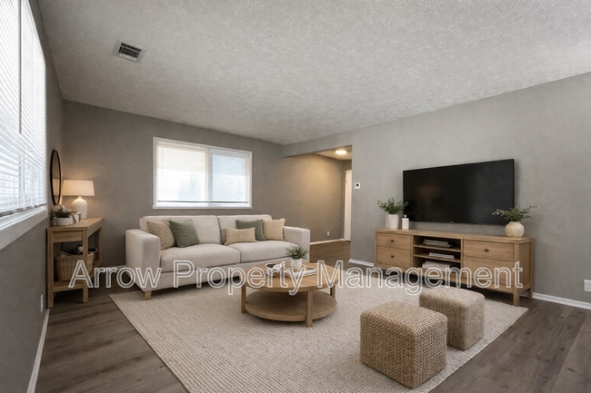 Building Photo - 2110 J St Unit 4