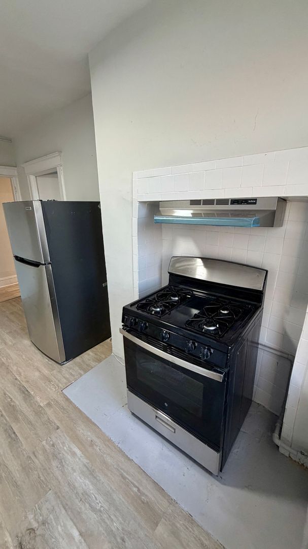 Photo - 251 S 5th Ave Unidad Apt 2