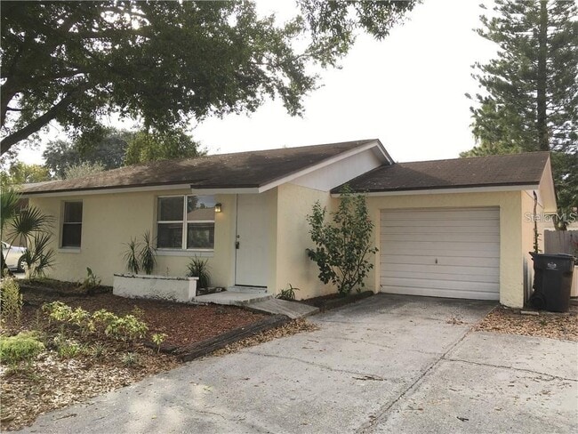 Photo - 8406 Willow Forest Ct House