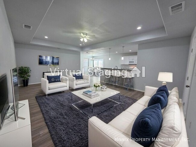 Building Photo - 1647 Wrigley Dr