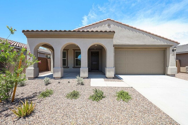 Building Photo - 4 Bedroom + Den in Foothills at Northpointe