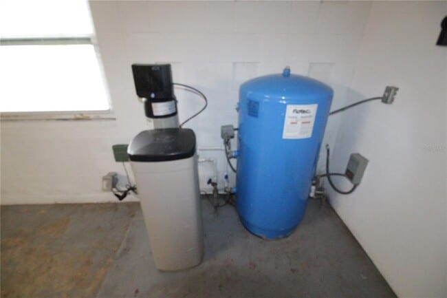 Photo - 10907 SW 24th Ave