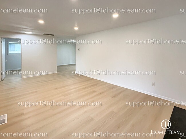 Photo - "Charming 4-Bed Retreat in Covington with Elegant Granite Touches!"