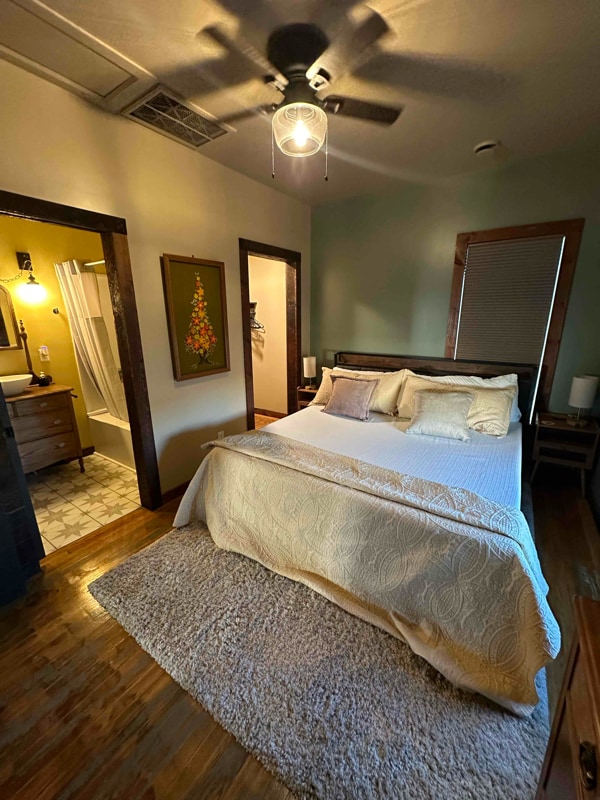 Photo - 1100 1st St SW