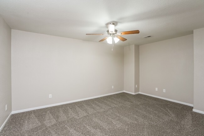 Photo - 14815 Hillside Woods Ct