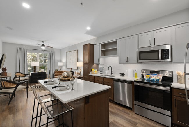 Building Photo - At The Park Apartments