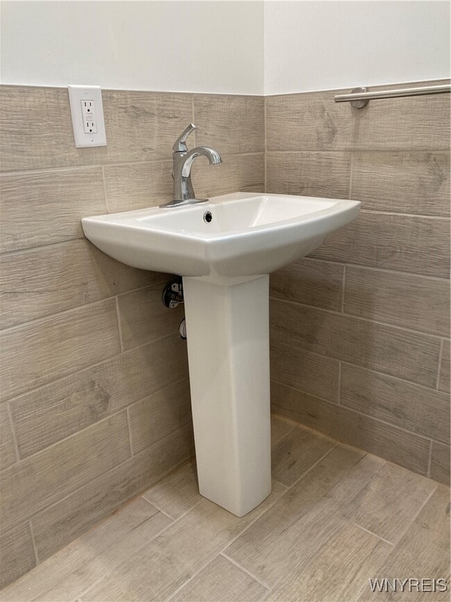 Building Photo - 58 Trinity Pl