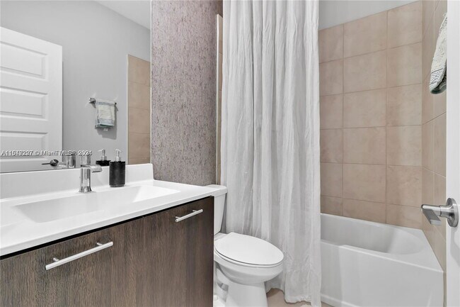 Photo - 4745 NW 84th Ct