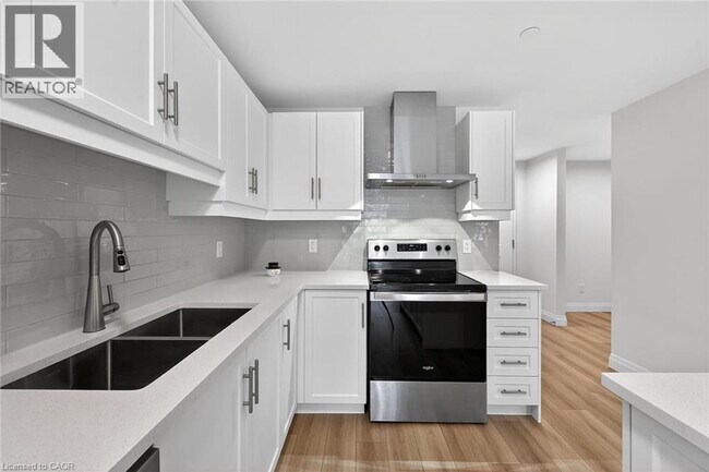 Photo - 153 Wilson St W Unit 310