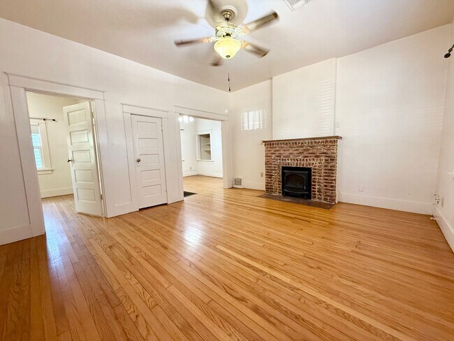 Photo - Walk to OU - 2/1 + Office