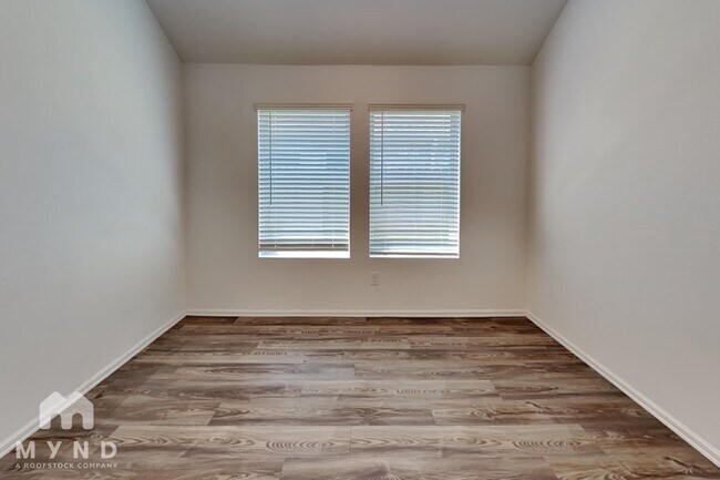 Photo - 9446 Brookwood Bnd Dr