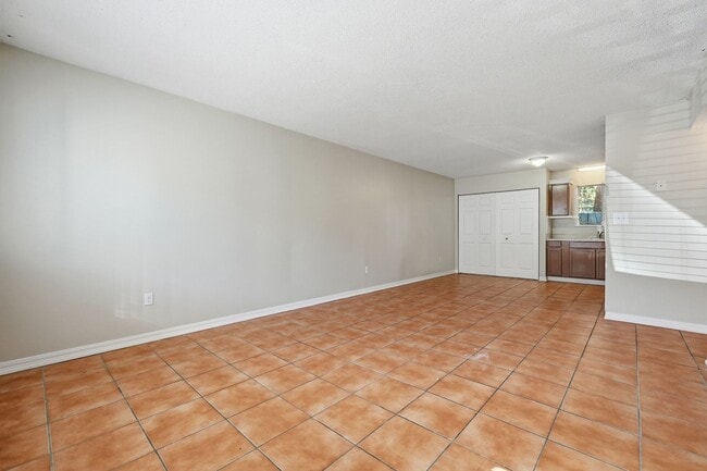 Photo - Charming 2 Bedroom in Prime Location! Unit 11