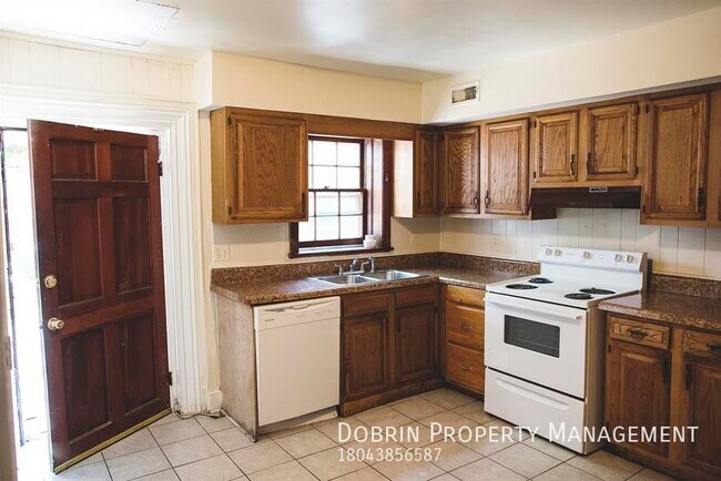 Photo - 508 W Clay St