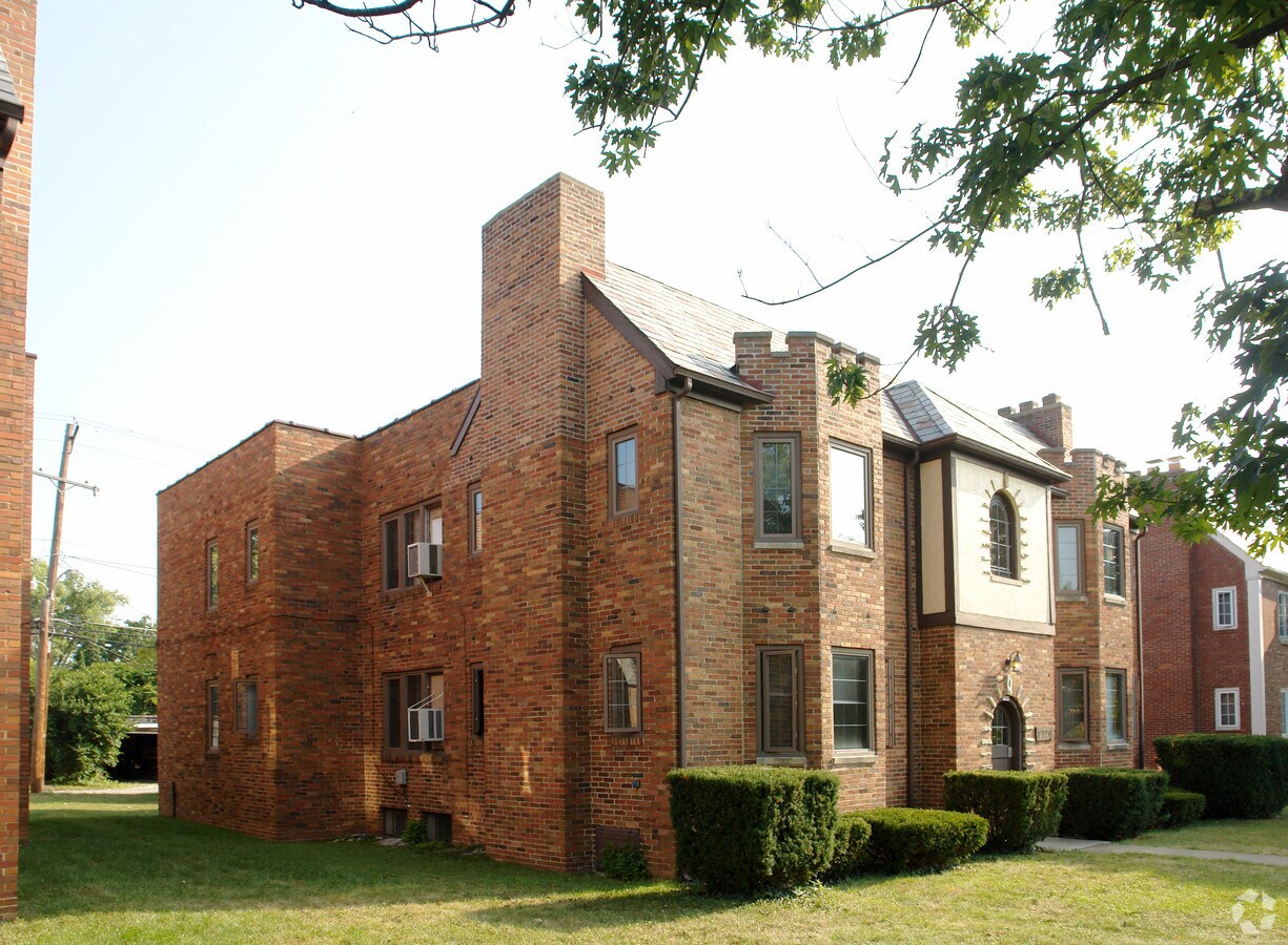 Photo - 1720 King Ave