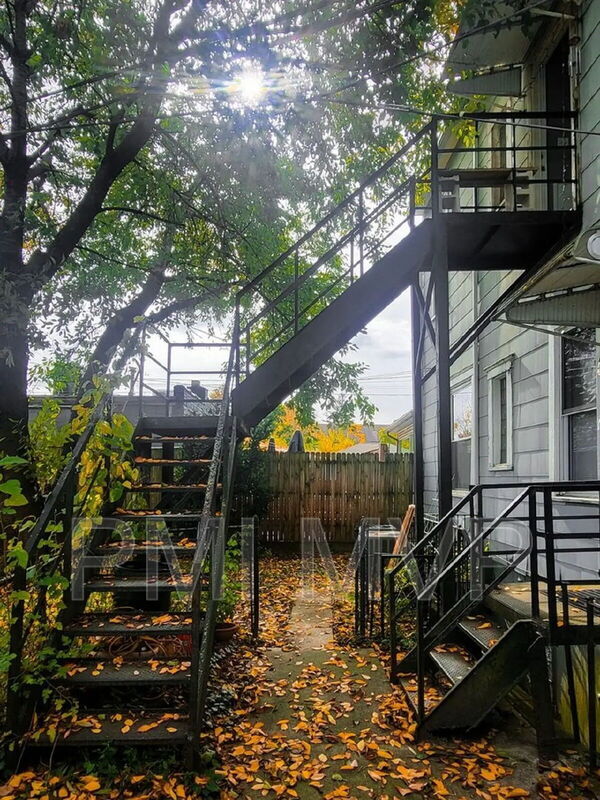 Photo - 2564 Deming Ave