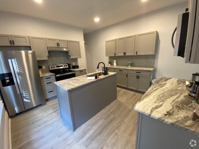 Building Photo - 435 Stoddart Ave Rental