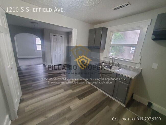 Photo - 1210 S Sheffield Ave