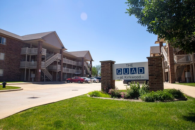The Quad Apartments