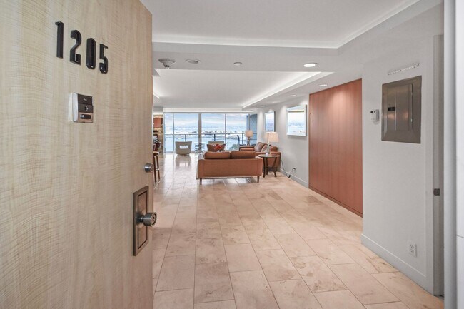 1820 Avenida Del Mundo Unit Vacation Rental