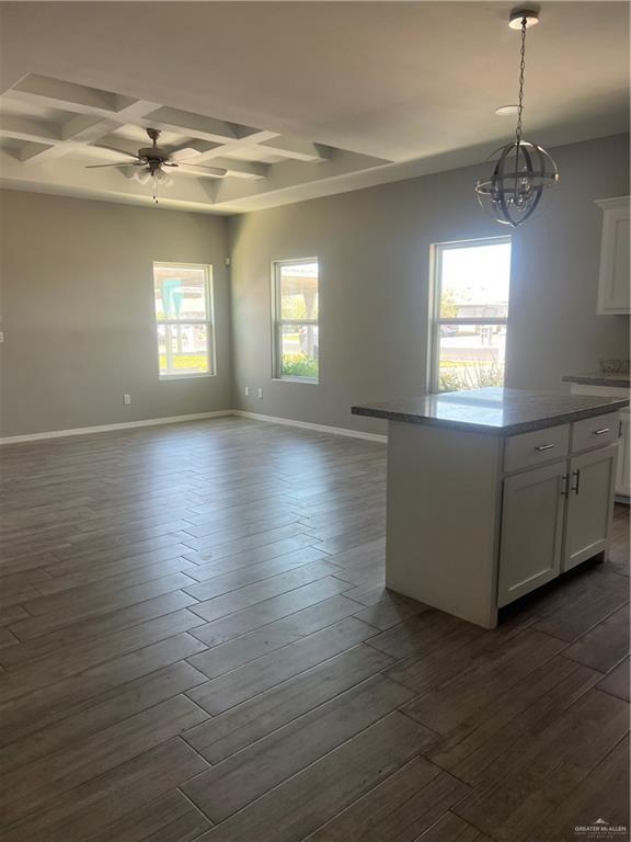 2112 Redbud Ln Unit 1